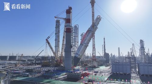 这座世界级 塔 成功 站立